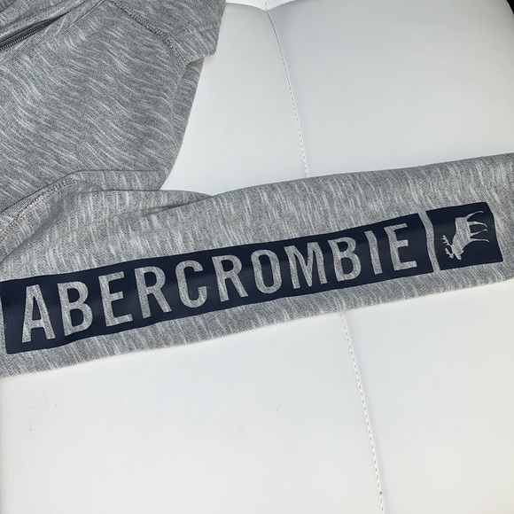 Abercrombie Kids Logo Sweater Jacket - Picture 6 of 9